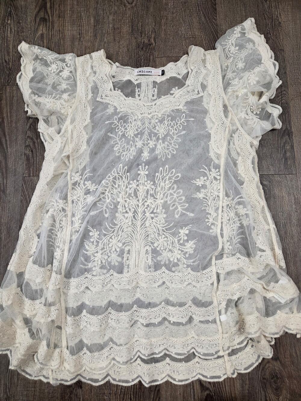 ORIGAMI by vivian Womens M/L Cream Boho Crochet Lace Long Sleeve Layer Top